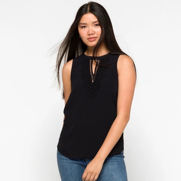 Danielrainne Black Crochet Keyhole Sleeveless Tank Top Size XL - Picture 1 of 7